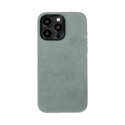 Grijze smartphone met drie camera's op de achterkant en een minimalistische, matte afwerking.
