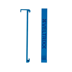 Twee blauwe plastic gereedschappen op een witte achtergrond. Het rechter gereedschap heeft het woord "VELTRIXX" in reliëf.