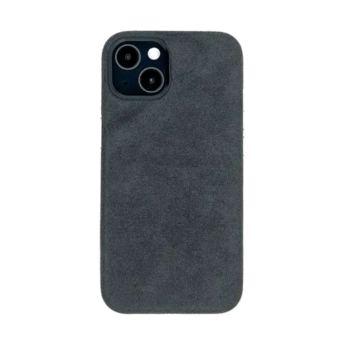 Grijze suède telefoonhoes met openingen voor dubbele camera en flitser.