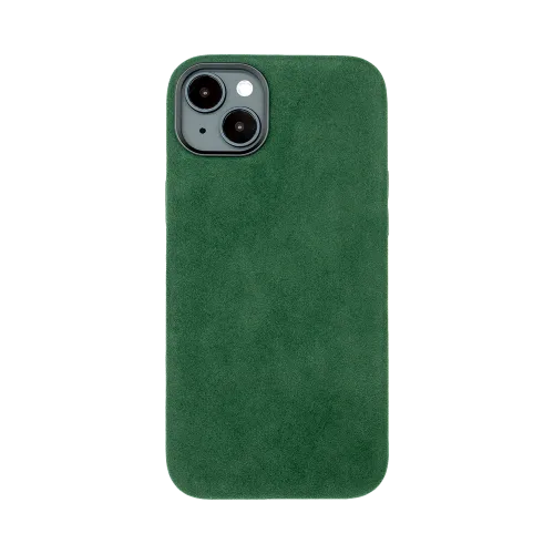 Groene suède telefoonhoes met een dubbele camera aan de bovenkant aan de achterkant.