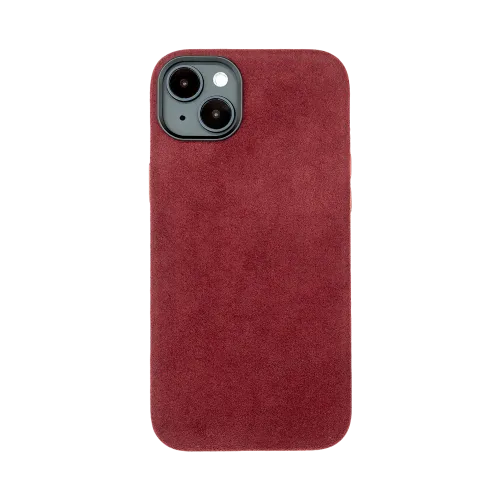 Rood suède telefoonhoesje met openingen voor dubbele camera en flitser.